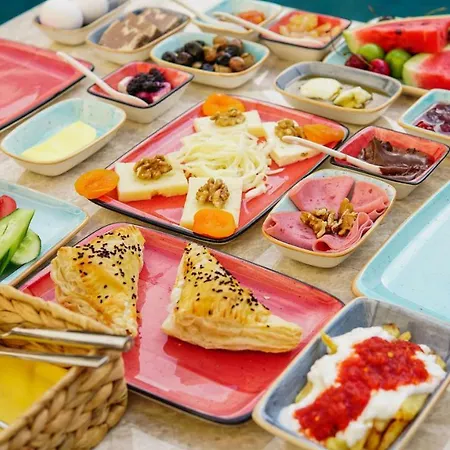 Mara Koeyici Bed & Breakfast Çeşme