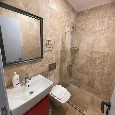 Mara Koeyici Bed & Breakfast 3*