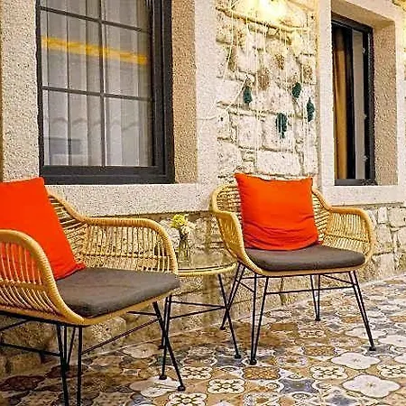 Mara Koeyici Bed & Breakfast 3*
